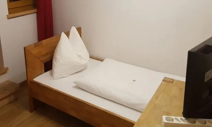 Tek Kişilik Oda