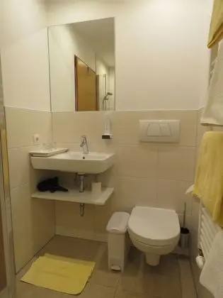 Comfort Tek Büyük veya İki Ayrı Yataklı Oda, Sigara İçilmez