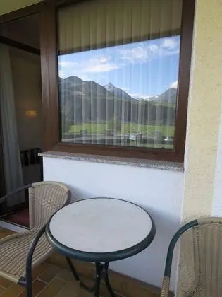 Comfort Tek Büyük Yataklı Oda, Balkon, Dağ Manzaralı