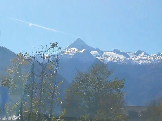 Comfort Tek Büyük Yataklı Oda, Balkon, Dağ Manzaralı