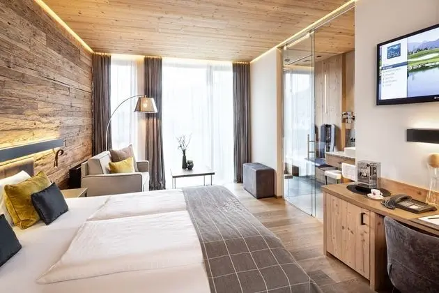 Classic Tek Büyük Yataklı Oda, Dağ Manzaralı