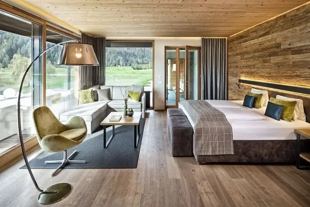 Exclusive Çatı Katı Süiti (Penthouse), 1 En Büyük (King) Boy Yatak ve Çekyat, Golf Manzaralı (Sauna)