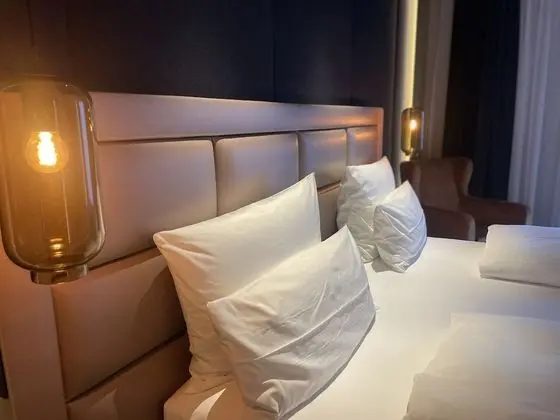 Design Tek Büyük Yataklı Oda, 1 En Büyük (King) Boy Yatak