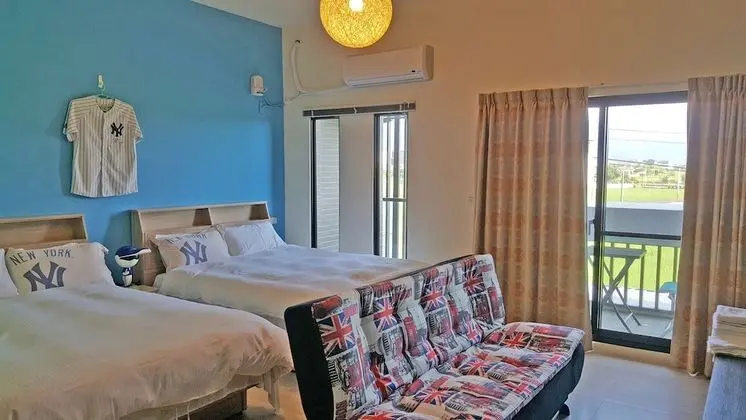 Dört Kişilik Oda, Küvet (With Bathtub)
