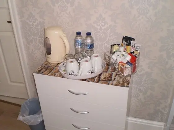 Comfort Üç Kişilik Oda, Banyolu/Duşlu (Blue Room with shower)