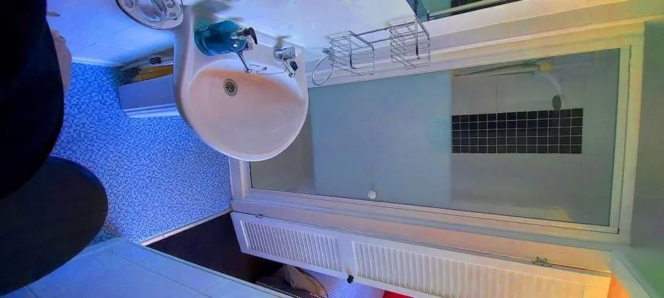 Basic Tek Büyük Yataklı Oda, Banyolu/Duşlu (Double room number 4)