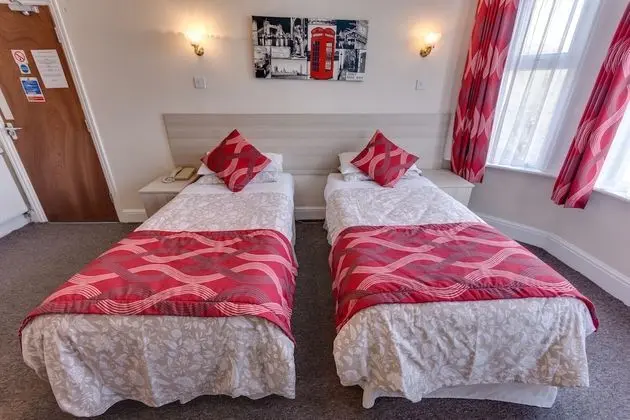 İki Ayrı Yataklı Oda