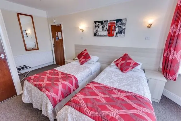 İki Ayrı Yataklı Oda