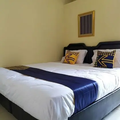 Tek Büyük Yataklı Oda