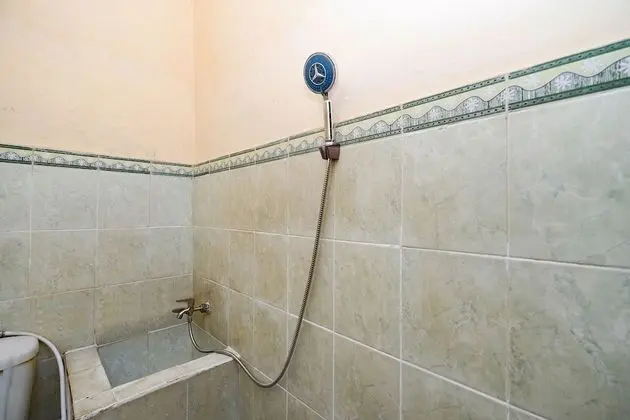 Economy Tek Büyük Yataklı Oda