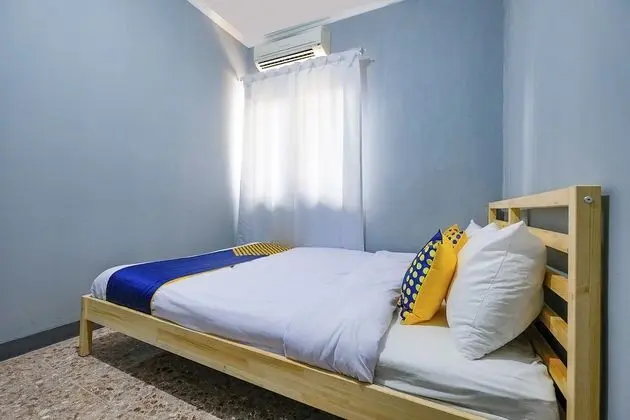 Economy Tek Büyük Yataklı Oda