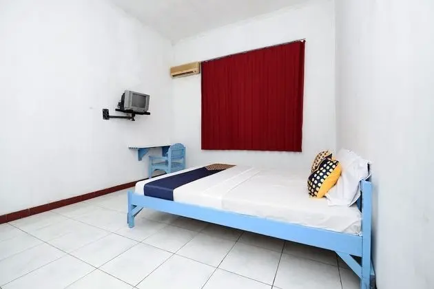 Tek Büyük Yataklı Oda