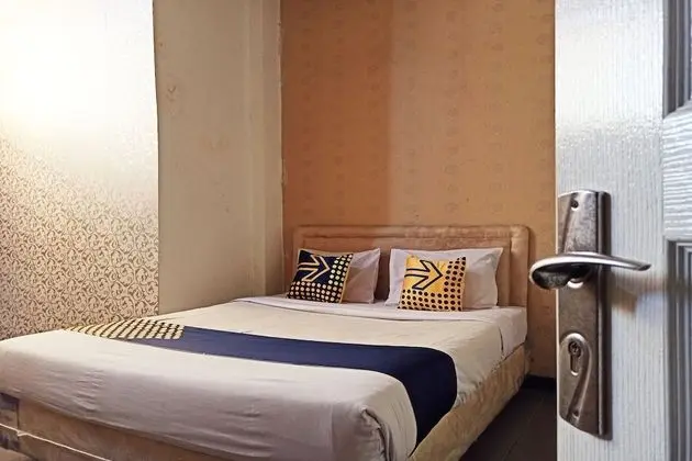 Economy Tek Büyük Yataklı Oda