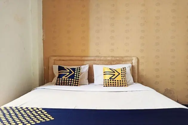 Economy Tek Büyük Yataklı Oda