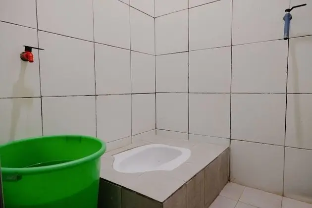 Economy Tek Büyük Yataklı Oda