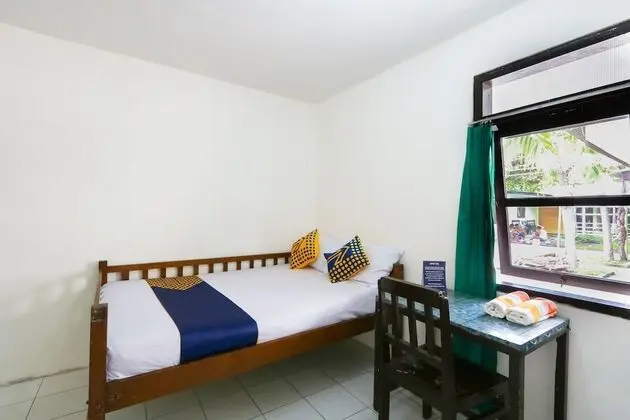 Economy Tek Büyük Yataklı Oda