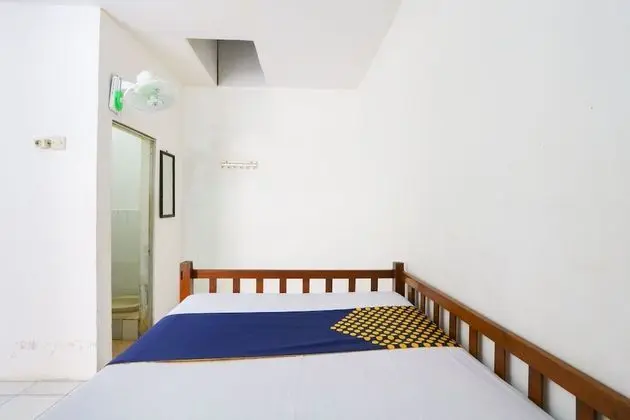 Economy Tek Büyük Yataklı Oda