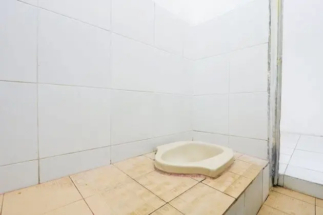 Economy Tek Büyük Yataklı Oda