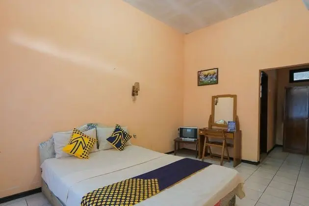 Economy Tek Büyük Yataklı Oda