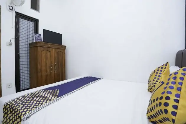 Classic Tek Büyük Yataklı Oda