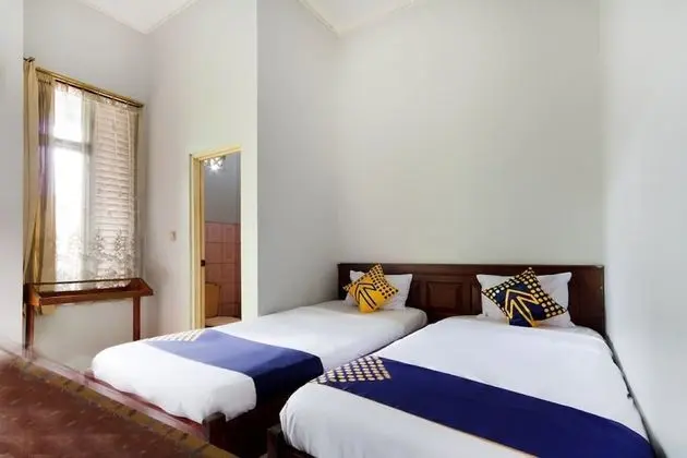 Economy İki Ayrı Yataklı Oda