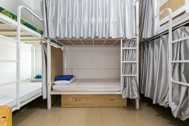Ortak Ranzalı Oda, Sadece kadınlar için