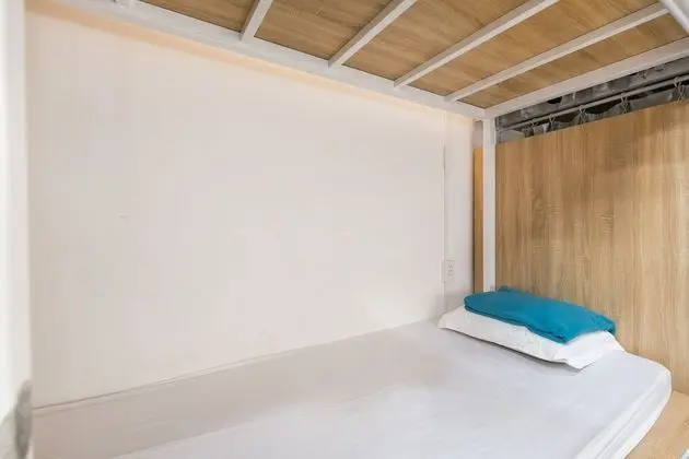 Ortak Ranzalı Oda, Sadece kadınlar için