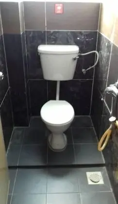 Ortak Ranzalı Oda, Karma Ranzalı Oda