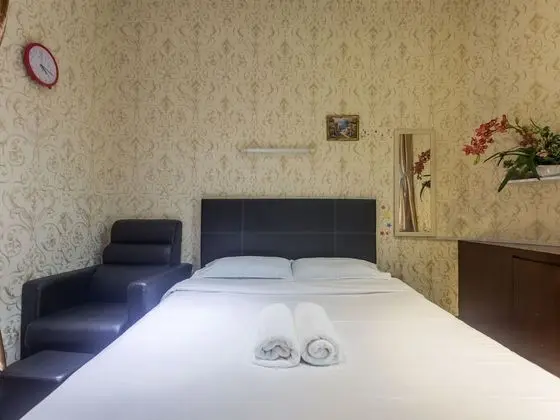 Standard Tek Büyük Yataklı Oda