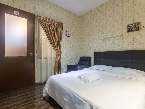 Standard Tek Büyük Yataklı Oda