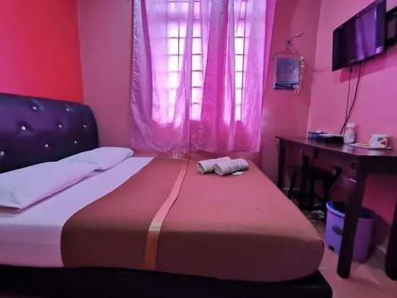 Standard Tek Büyük Yataklı Oda