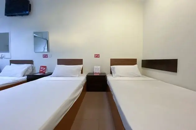 Standard Ortak Ranzalı Oda, Sadece erkekler için
