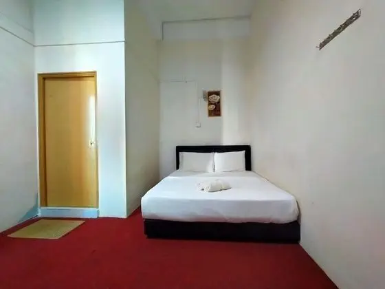 Standard Tek Büyük Yataklı Oda