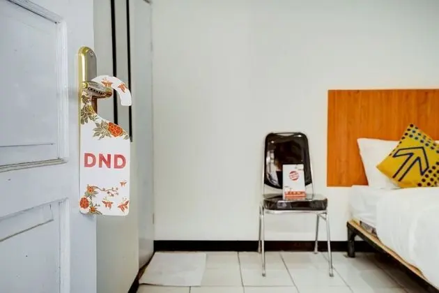 Basic Tek Büyük Yataklı Oda