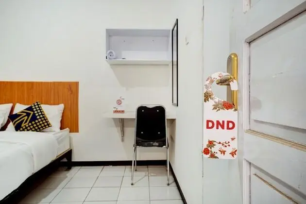 Basic Tek Büyük Yataklı Oda