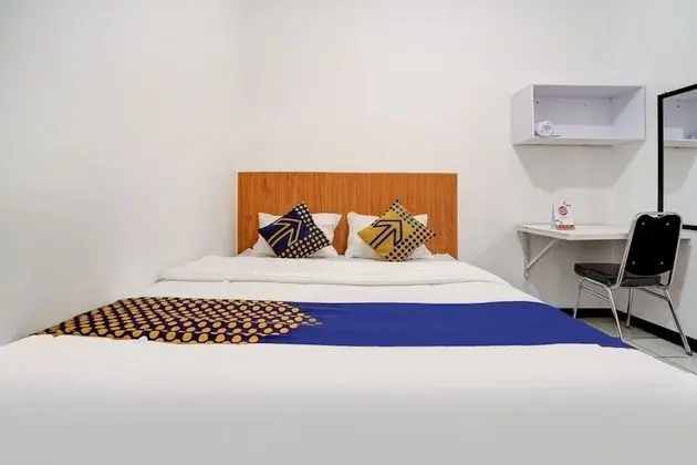 Basic Tek Büyük Yataklı Oda