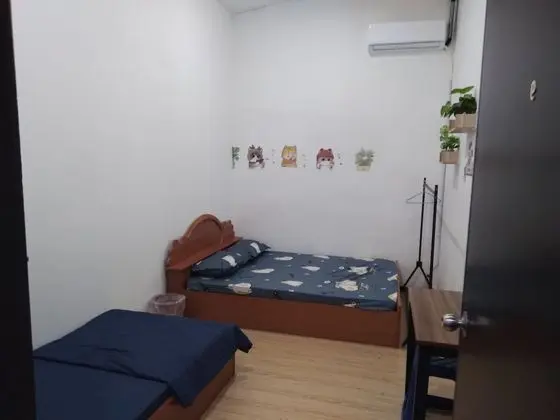 Üç Kişilik Oda