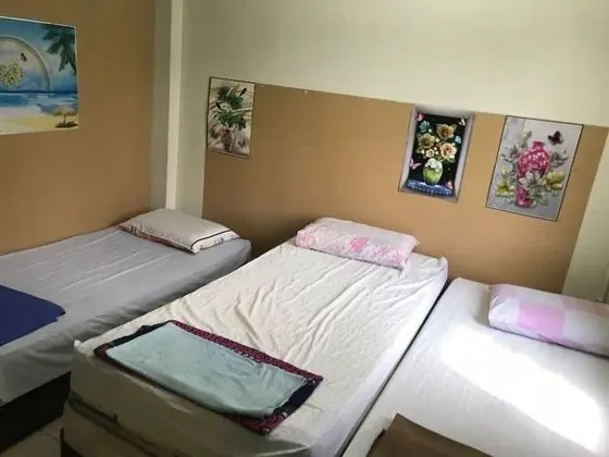 Üç Kişilik Oda