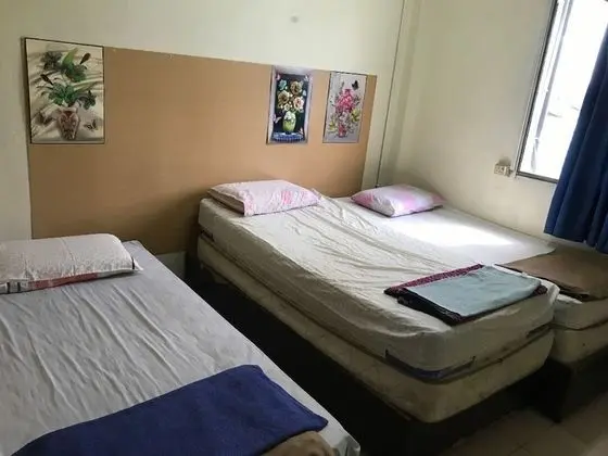 Üç Kişilik Oda