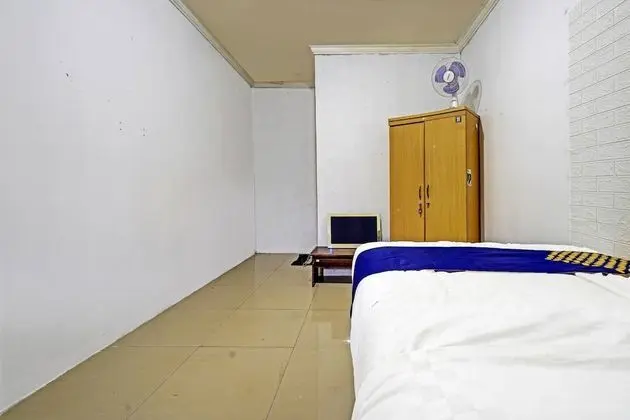 Basic Tek Büyük Yataklı Oda