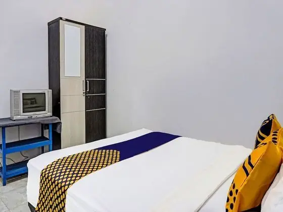 Economy Tek Büyük Yataklı Oda