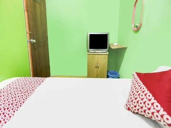 Basic Tek Büyük Yataklı Oda