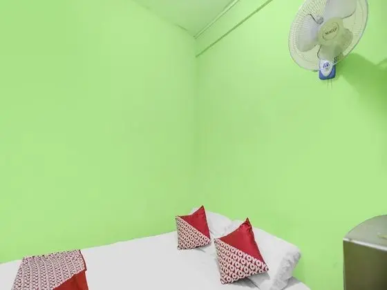 Basic Tek Büyük Yataklı Oda