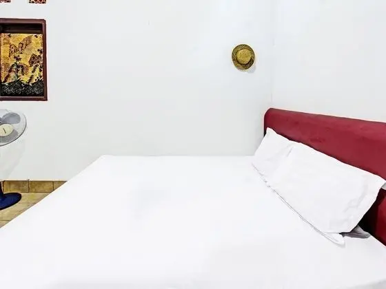 Economy Tek Büyük Yataklı Oda