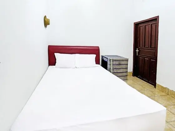 Economy Tek Büyük Yataklı Oda