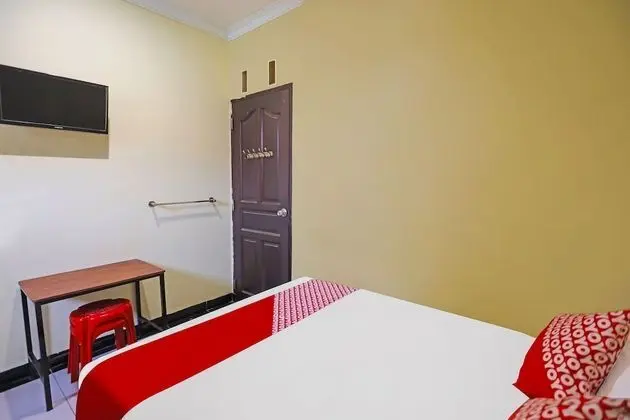 Basic Tek Büyük Yataklı Oda
