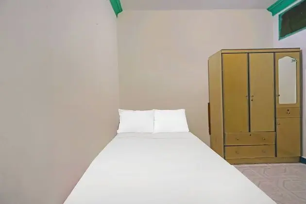 Economy Tek Büyük Yataklı Oda