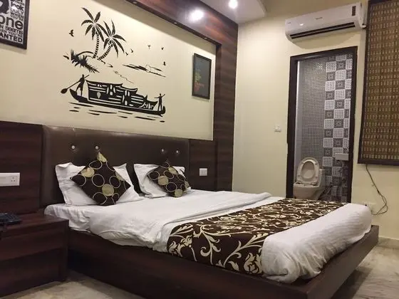 Standard Tek Büyük veya İki Ayrı Yataklı Oda, 1 Çift Kişilik Yatak, Özel Banyo, Şehir Manzaralı