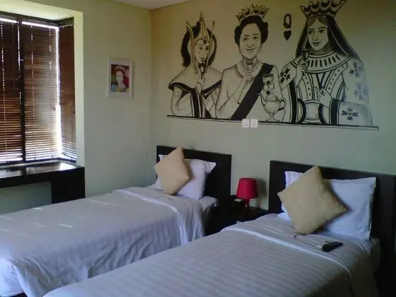 Deluxe Oda (The Usual Spot Room)