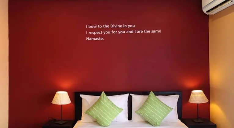 Deluxe Oda (The Usual Spot Room)